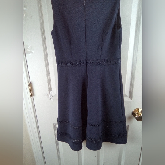 H&M DRESS - Picture 6 of 6